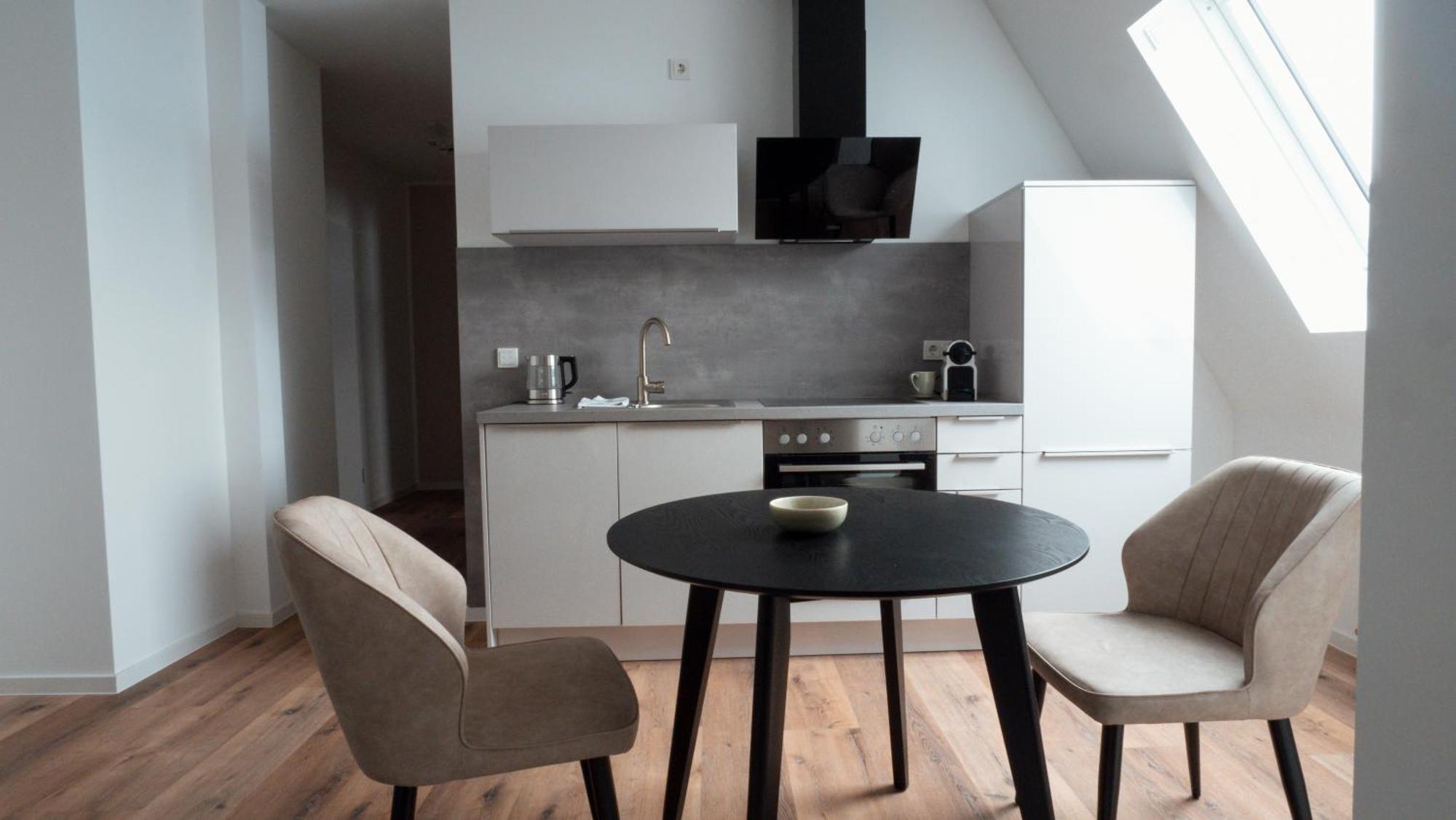 Wohnen Auf Zeit In Saarbruecken Apartment Exterior foto